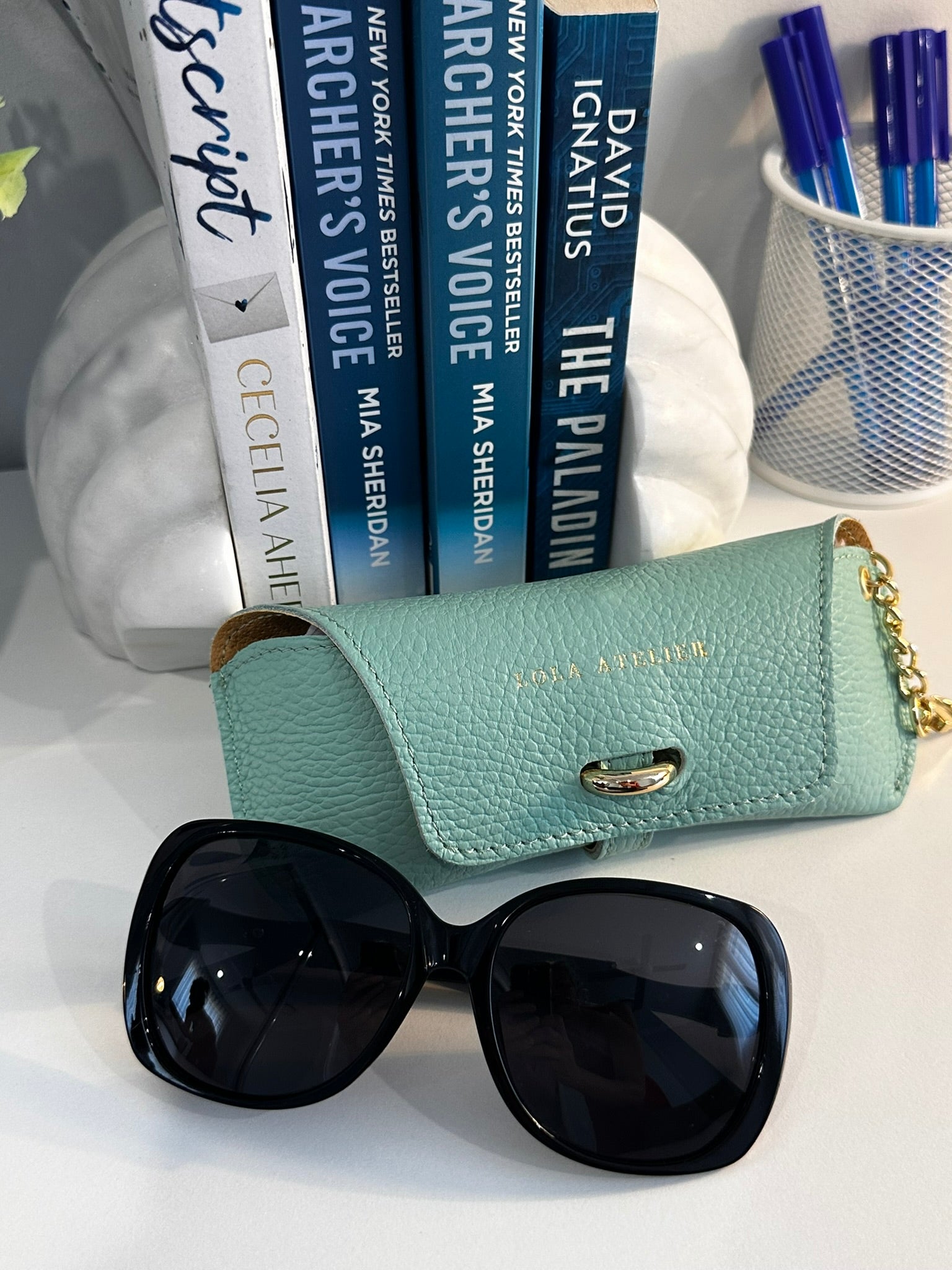 Toscano Shell Glasses Case - Mint Green