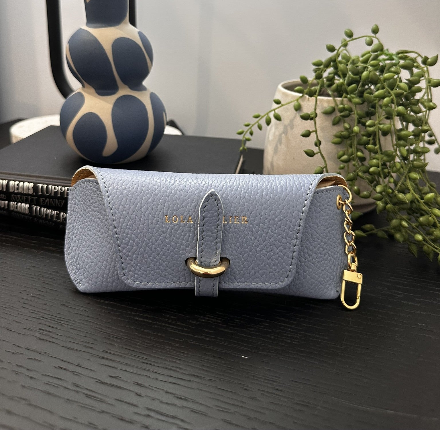 Toscano Shell Glasses Case - Sky Blue